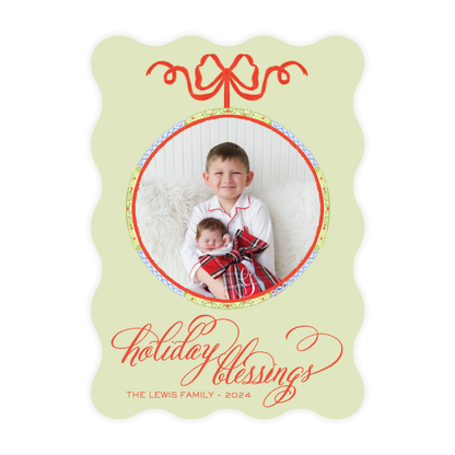 Circle Holiday Frame Green Wavy Die Cut Holiday Card